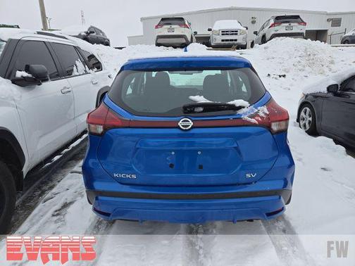 2021 Nissan Kicks SV