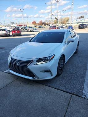 2017 Lexus ES 350 Base
