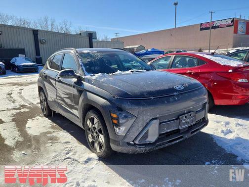 2024 Hyundai KONA SEL
