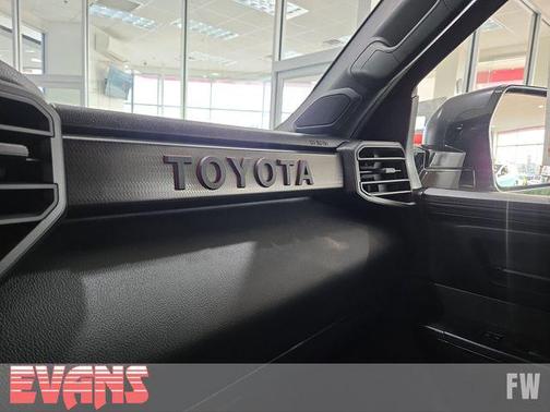 2025 Toyota Sequoia Base