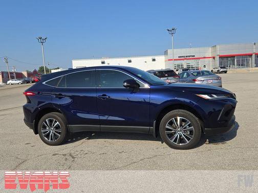 2023 Toyota Venza LE