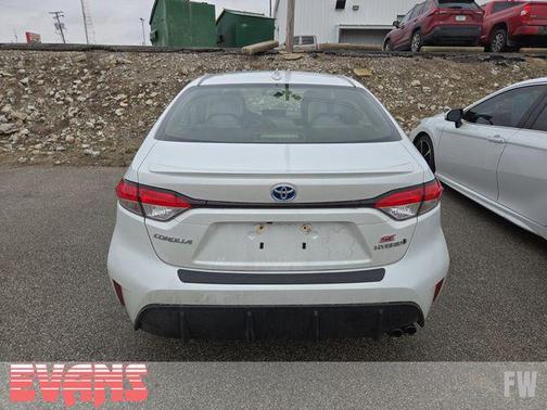 2023 Toyota Corolla Hybrid SE