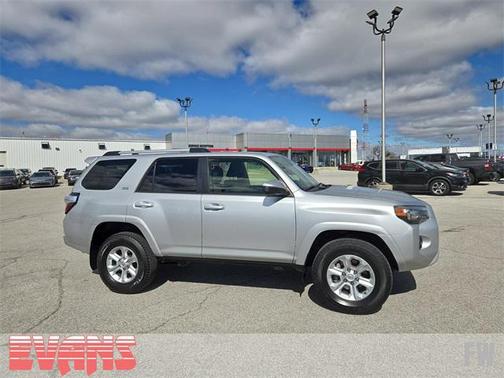 2023 Toyota 4Runner SR5