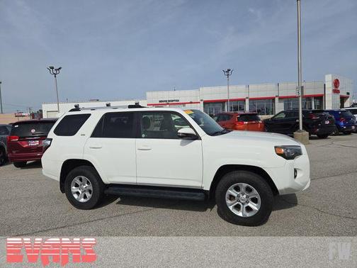 Super White 2019 Toyota 4Runner SR5 Premium