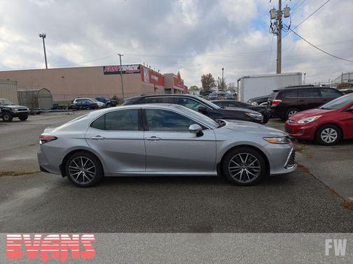 2023 Toyota Camry XLE