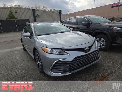 2023 Toyota Camry XLE