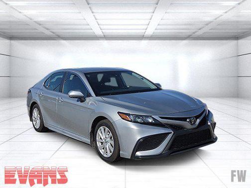 Celestial Silver Metallic 2024 Toyota Camry SE