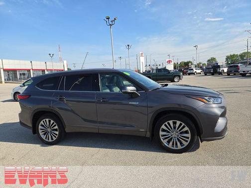 2021 Toyota Highlander Hybrid Platinum