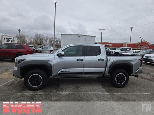 2024 Toyota Tacoma TRD Off-Road