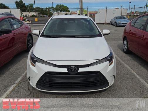Ice Cap 2024 Toyota Corolla LE
