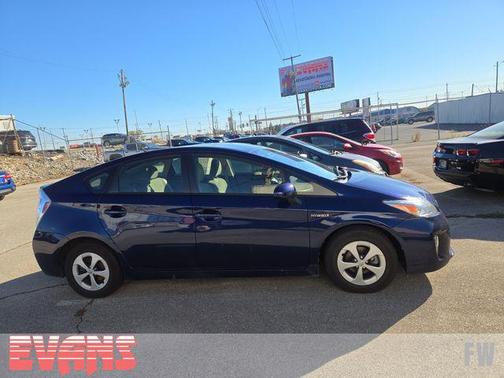 2014 Toyota Prius Two