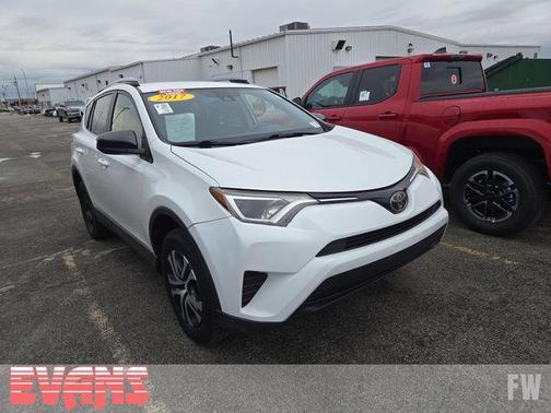 2017 Toyota RAV4 LE