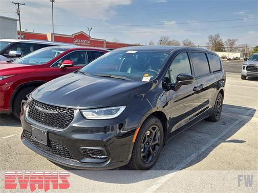2022 Chrysler Pacifica Hybrid Touring L