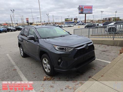 2020 Toyota RAV4 Hybrid XLE