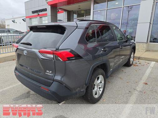 2020 Toyota RAV4 Hybrid XLE