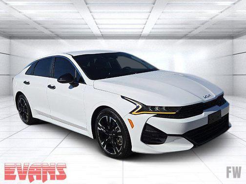 2022 Kia K5 GT-Line