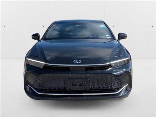 2024 Toyota Crown XLE