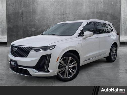 2022 Cadillac XT6 Premium Luxury FWD