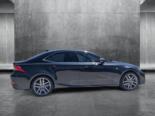 2018 Lexus IS 300 Base