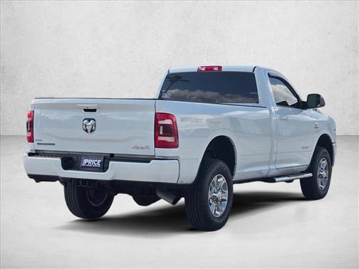 Bright White Clearcoat 2022 RAM 2500 Big Horn