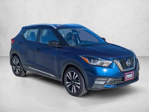 2019 Nissan Kicks SR