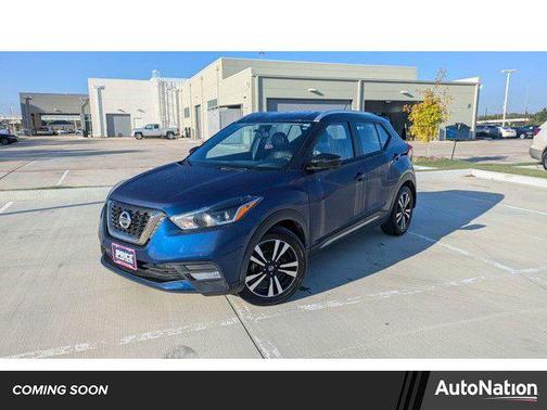2019 Nissan Kicks SR