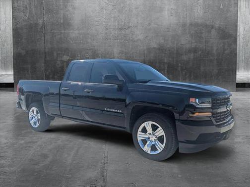2017 Chevrolet Silverado 1500 Custom