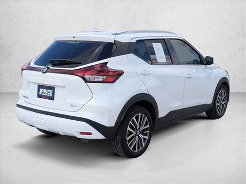 2021 Nissan Kicks SV