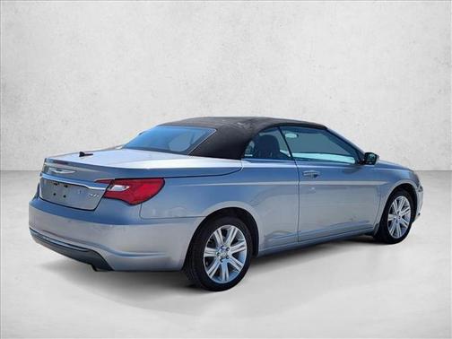 2014 Chrysler 200 Touring