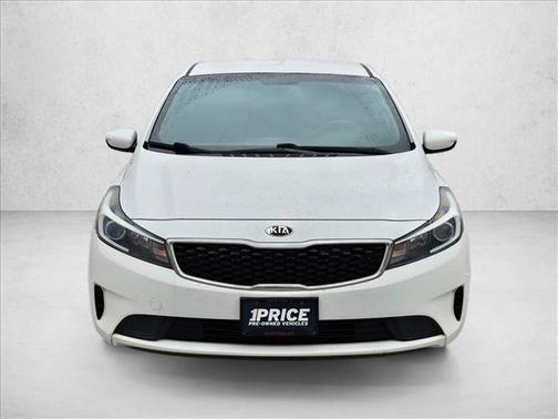 Clear White 2018 Kia Forte LX