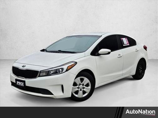 Clear White 2018 Kia Forte LX