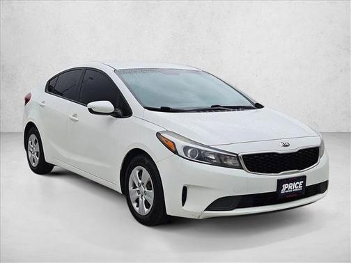 Clear White 2018 Kia Forte LX