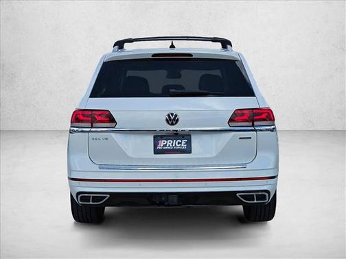 Pure White 2022 Volkswagen Atlas 3.6L SEL Premium