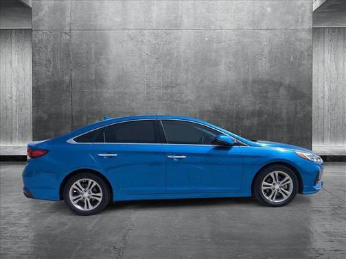 2018 Hyundai SONATA Limited