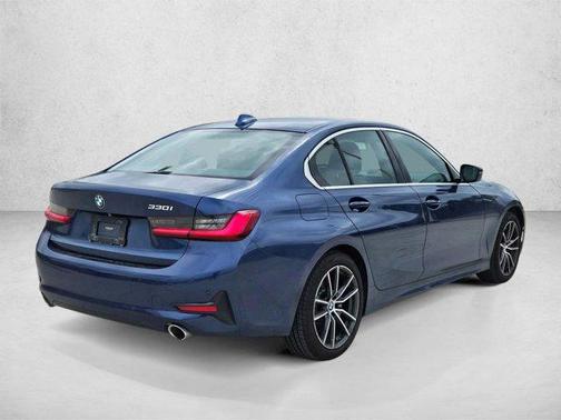 Portimao Blue Metallic 2021 BMW 330 330i