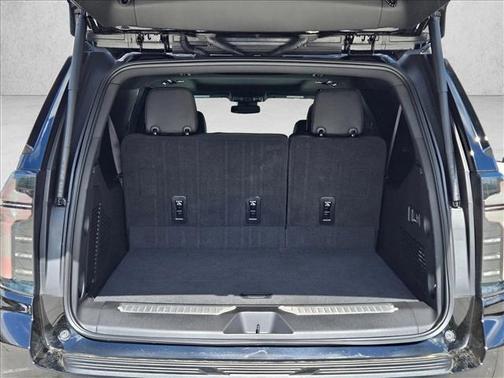 Black 2025 Chevrolet Suburban 4WD Z71