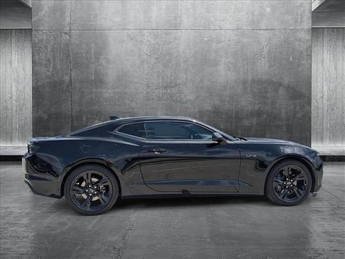 2021 Chevrolet Camaro RWD Coupe LT1
