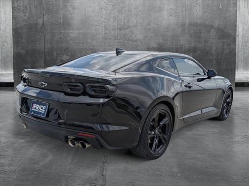 2021 Chevrolet Camaro RWD Coupe LT1