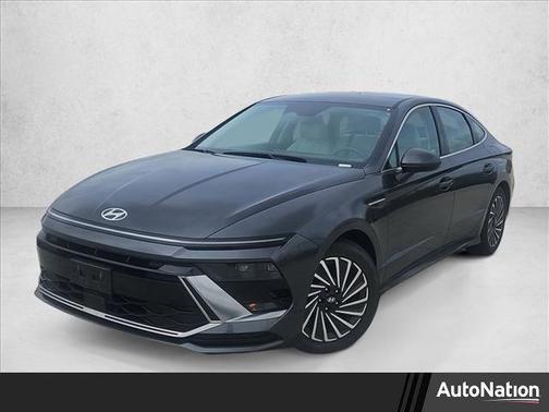 2025 Hyundai SONATA Hybrid SE