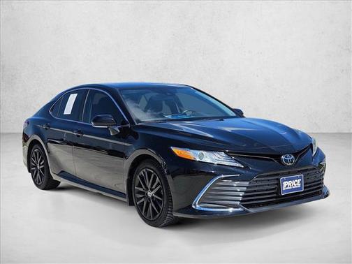 Midnight Black Metallic 2023 Toyota Camry XLE