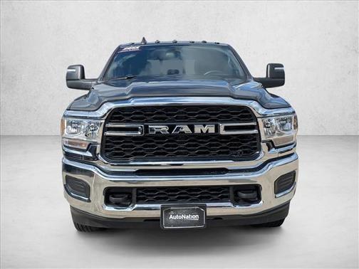 2024 RAM 3500 Tradesman Crew Cab 4x4 8' Box