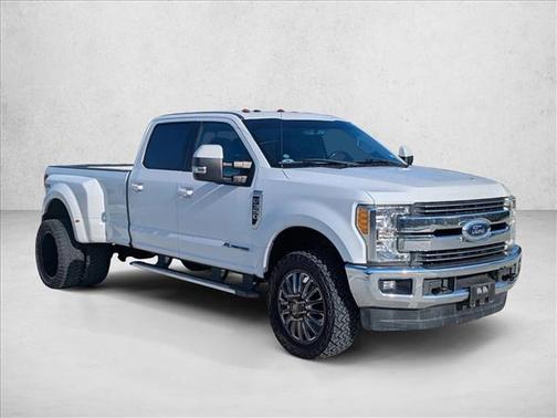 2017 Ford F-350 Lariat