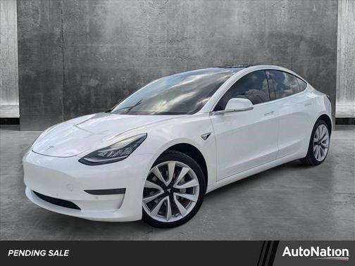 2019 Tesla Model 3 Mid Range