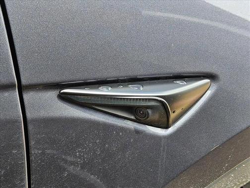 2023 Tesla Model Y Performance Dual Motor All-Wheel Drive