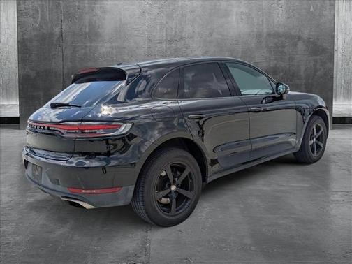 2019 Porsche Macan Base