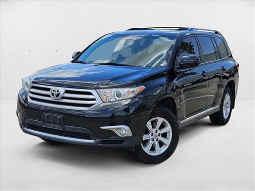 2013 Toyota Highlander SE