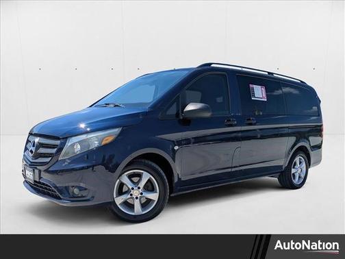 2016 Mercedes-Benz Metris Base