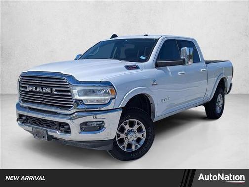 2020 RAM 2500 Laramie Crew Cab 4X4 6'4' Box
