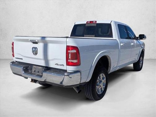2020 RAM 2500 Laramie Crew Cab 4X4 6'4' Box