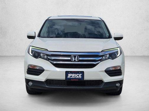 White Diamond Pearl 2018 Honda Pilot EX-L